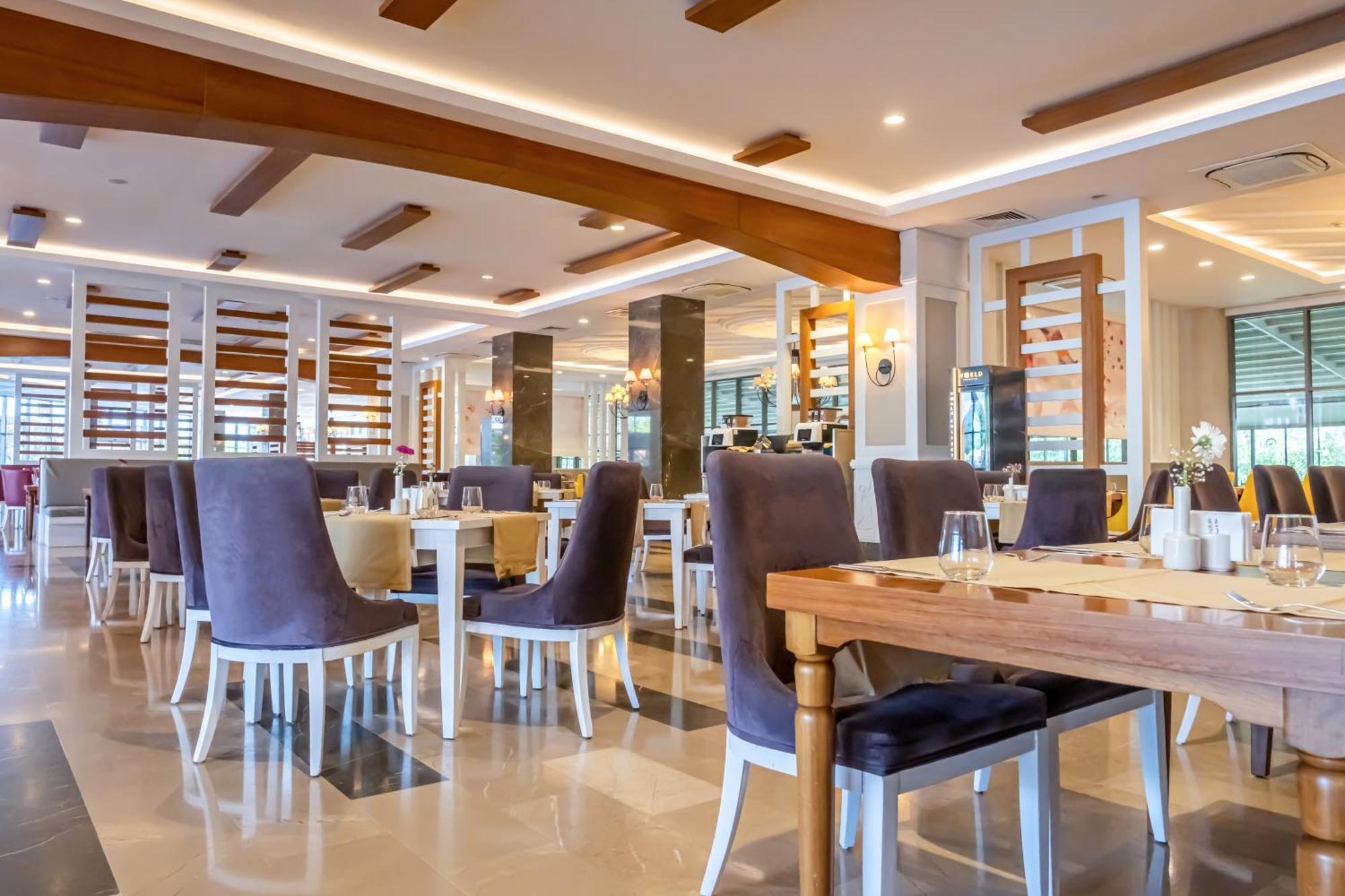 Port Nature Luxury Resort Belek Buitenkant foto